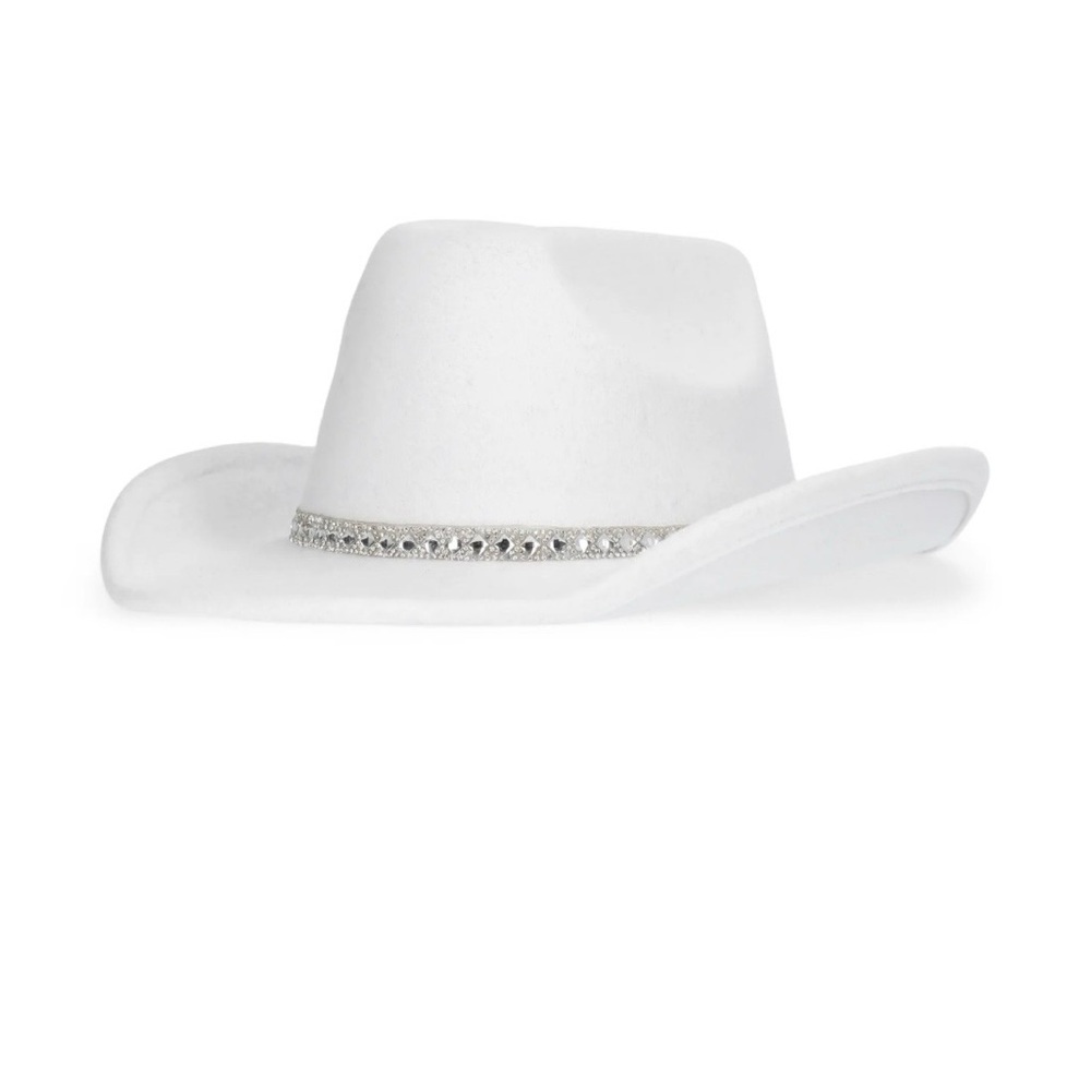Chic White Hat with Silver Detailing - Picture 1 of 5